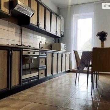 Довгострокова оренда 1к Квартира Вячеслава Чорновола вулиця