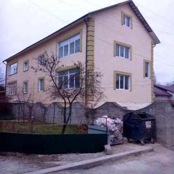 Продаю Будинок у м.Чортків