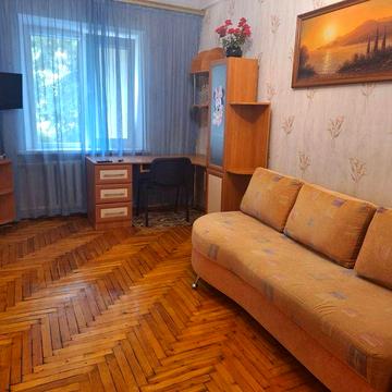 Продам двокімнатну квартиру