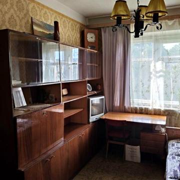 Продаж квартири 4 кімнати