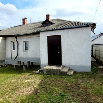 Левківський пров., 23