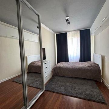 Продам чудову 3к квартиру з ремонтом в м. Миронівка