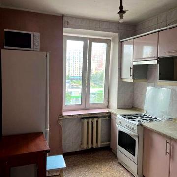 Оренда 3к квартири Берестейський,5