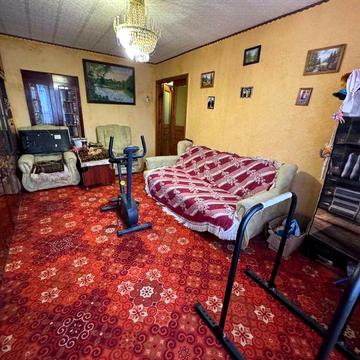 3 кімнатна квартира в центрі індивідуальне 5 поверх