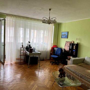 Продам чудову 2-кімнатну квартиру на вул. Тарасівській 21!