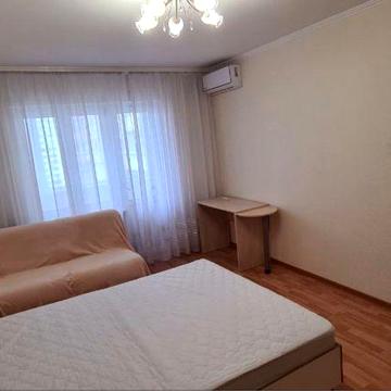 Продаж, проспект Палладіна , 13, метро Академмістечко, затишна 1 к.кв