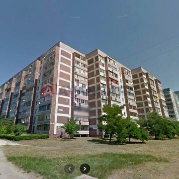 трикімнатна квартира на зручному поверсі
