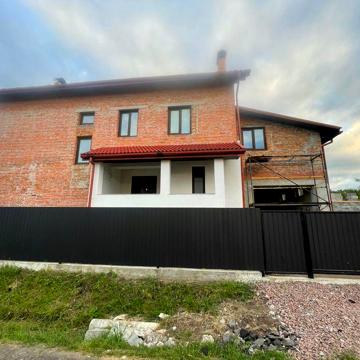 3-х поверховий будинок