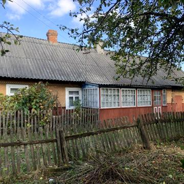 Продам будинок біля озера, в селі Хотешів