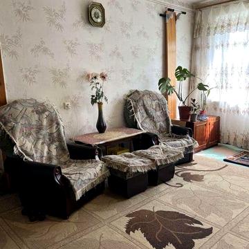 Продається велика квартира 4-к р-н. Волкова