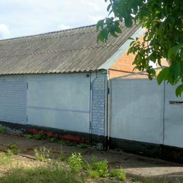 Дом 64 квадрата 8 соток яковцы..
