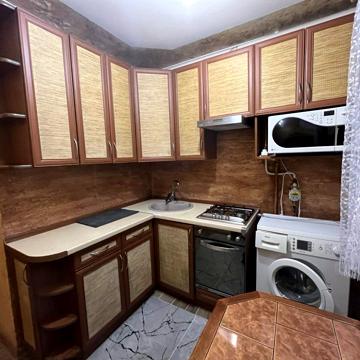 Івана Дзюби вул. (Сімї Сосніних), 12