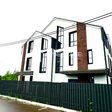 Смерекова вул., 16