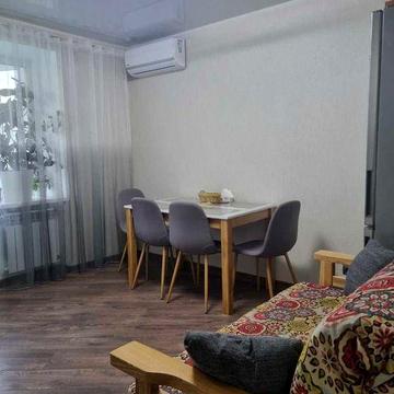 Продам власну квартиру в р-ні Центру