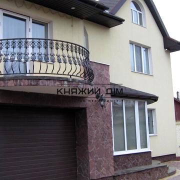 Кринична вул., 12