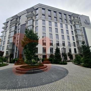 Набережно-Хрещатицька вул., 21
