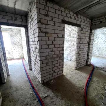 Заливна вул., 12