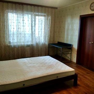 Оренда 2х кімнатної квартири , вул.Данченка, Виноградар