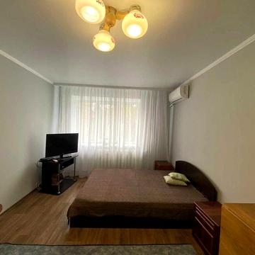 Сдам однокомнатную квартиру 5ст.Большого Фонтана