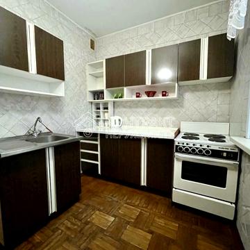 Науки просп. (Леніна), 28