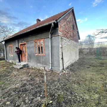 Продам будинок у селі Черляни!