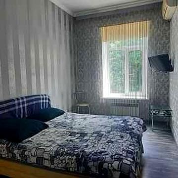 Продам 2 комнатную квартиру в Центре