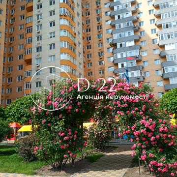 Юрія Кондратюка вул., 3