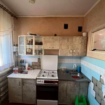 Продаж 3 кімнатної квартири в Деражні.Центр.25600+2%