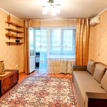 Валерія Лобановського просп. (Червонозоряний), 39-А