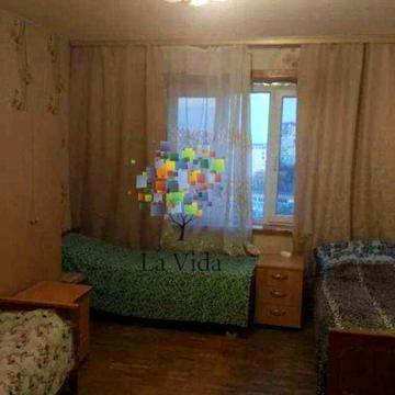 Продаж 3к квартири, вул. Братства Тарасівців, 5а