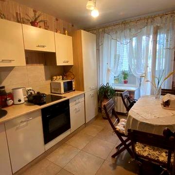 Продам 1 кімнатну квартиру вул. Новопирогівська 19