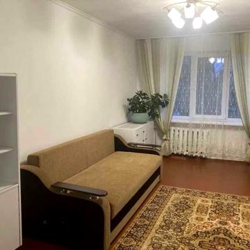 Здам 2 кімнатну квартиру біля ринку Дніпро
