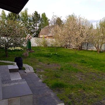 Продам фасадний дачний будинок. Зручне розташування. 19 км від Києва