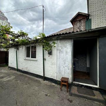 Продам частину будинку ЦЕНТР