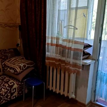 Гостинка с лоджией у моря до 4 человек