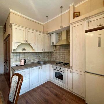 Сдам в аренду 2-к. квартиру в Центре.
ул. Сумская