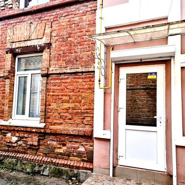 Продам будинок центр 2 кімнати під офіс