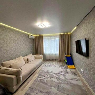 Продаж 3к Квартира Слави бульвар