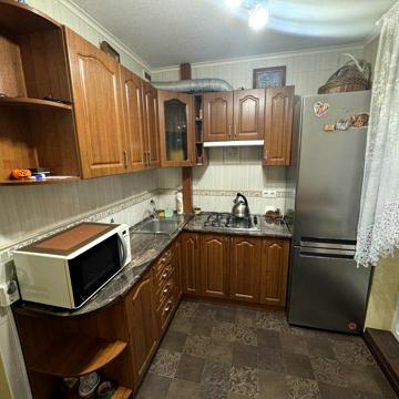 Гвардійців-Широнінців вул., 61а