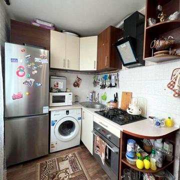 Продам 1-комнатную квартиру в центре Чугуева, 9/9 этаж