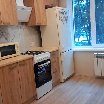 Продаж 2к Квартира Алана Шепарда (Суворова) вулиця