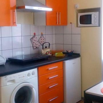 Продаж центр 1 кімнатна квартира вул. Клепарівська