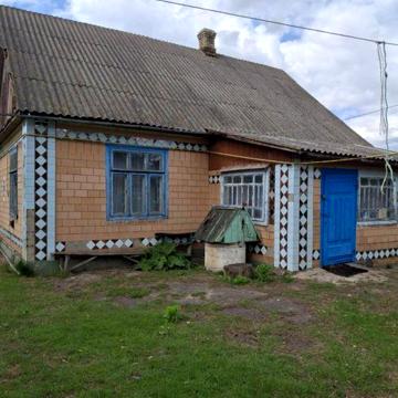 Цегляний будинок в с. Ставок Костопільський р-н, Рівненська обл.