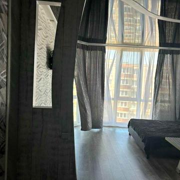 Стильна квартира з сучасним ремонтом в Новій Европі
