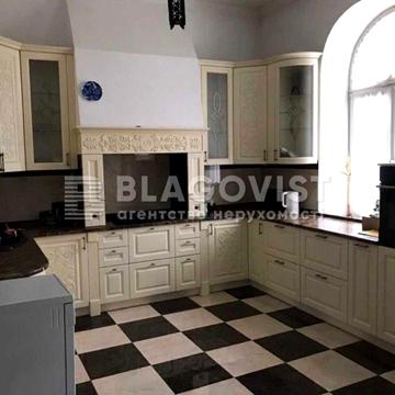 Квартира на Подолі, 3 кімнати, ремонт, 115м2, вул. Волоська