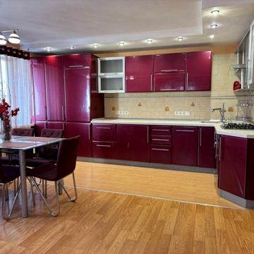 Власник! 3-кімнатна в центрі Ірпеня з ремонтом — $88 000 без комісії ЖК Ірпінський квартал