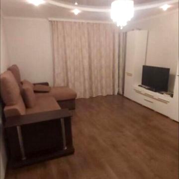 Довгострокова оренда 1к Квартира Євгена Коновальця вулиця