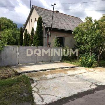 Продається будинок в м. Хуст