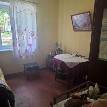 Продаж частини будинку