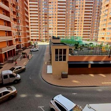 Продам 3-х кімнатну квартиру в ЖК "Реал парк" разом з кладовим приміщ. ЖК Реал парк